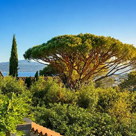 Hébergement de vacances Chaleureuse De 90m2 Avec Terrasse Ombragée De 50m2, Plancha Et Aperçu *
