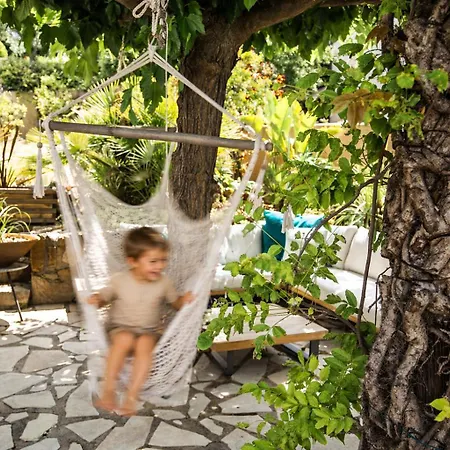 Chaleureuse De 90m2 Avec Terrasse Ombragée De 50m2, Plancha Et Aperçu * Sainte-Maxime