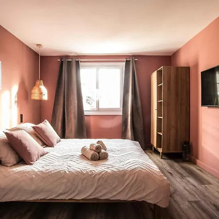 De 90m² A 5 Minutes De La Mer, Terrasse 50m² Sainte-Maxime